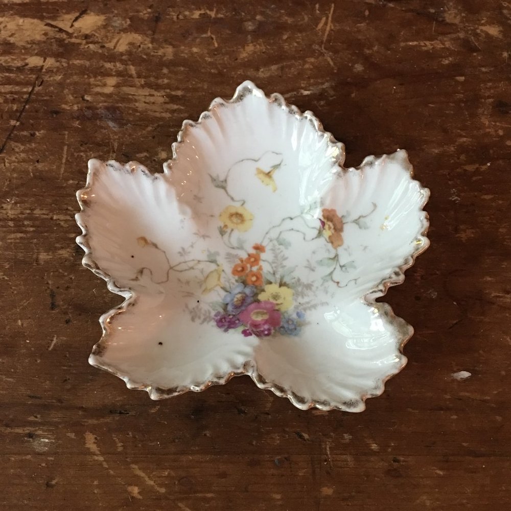 Vintage Catch All Dish Jewelry Dish